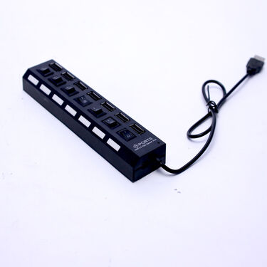 Multi 7 Port USB Hub With Individual On/Off Switch And LED (CDC14)