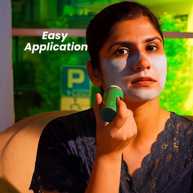 De-Tan Green Apple Clay Mask Stick (BFC3)