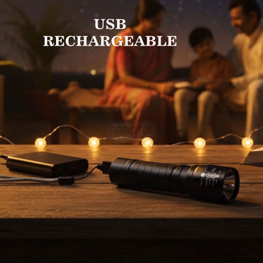 Small Emergency Zoom Torch With Carry Case (LL33)