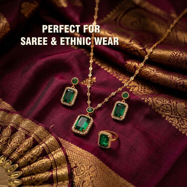 4 Pcs Emerald Green Coloured Jewellary Set (WJ2)