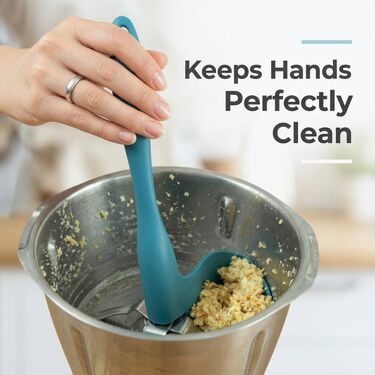 Cleaning & Scraping Tool For Mixer Grinder (CMG)