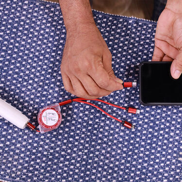 3 In 1 Retractable Cable With Pocket Powerbank (CDC6)
