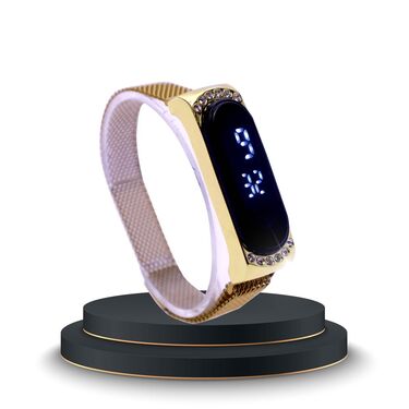 Golden Digital Watch (DW8)